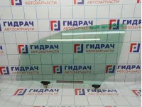 Стекло двери передней левой Toyota Auris (E150) 68102-02230.