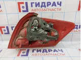 Фонарь задний левый Toyota Auris (E150) 81561-02380. Трещина.