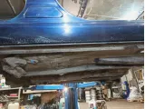 Порог со стойкой правый Toyota Auris (E150) . Красился.