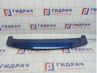 Спойлер багажника Toyota Auris (E150) 76871-02908. Царапины.