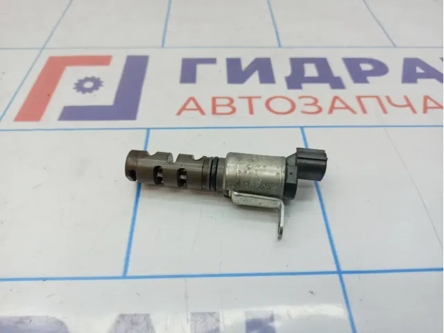 Клапан изменения фаз ГРМ Toyota Auris (E150) 15330-37010. Впускной.