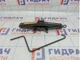 Домкрат Toyota Auris (E150) 09111-05031.