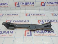 Пыльник крыла переднего правого Toyota Auris (E150) 53827-02070.