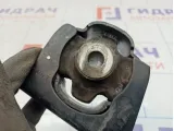 Опора двигателя передняя Toyota Auris (E150) 12361-0D180.