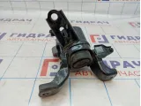 Опора двигателя правая Toyota Auris (E150) 12305-0T070.