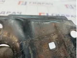 Кронштейн передней балки правый Toyota Auris (E150) 52255-02010.
