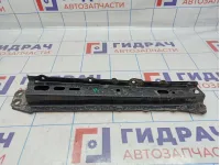 Балка передняя продольная правая Toyota Auris (E150) 51107-02010.