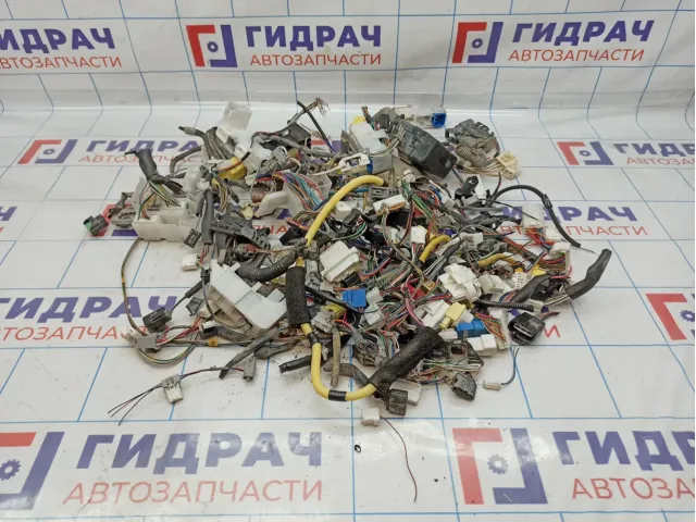 Фишка (разъем) Toyota Auris (E150) .
