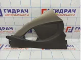 Накладка на консоль правая Toyota Auris (E150) 5543302070B0. Потертости.
