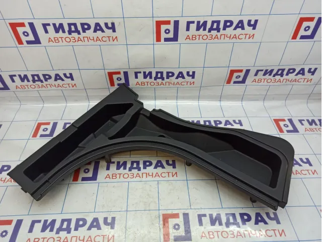 Ящик для инструментов правая часть Toyota Auris (E150) 6499502040.