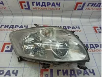 Фара правая Toyota Auris (E150) 8113002470. Сломано крепление.Потертости.