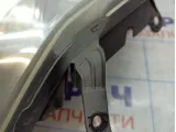 Фара левая Toyota Auris (E150) 8117002460. Дефект крепления.