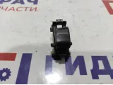 Кнопка стеклоподъемника Toyota Auris (E150) 84810-0D030.