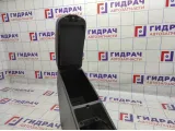 Подлокотник Toyota Auris (E150) 58910-02050-B0. Царапины.