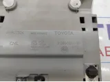 Плафон салонный передний Toyota Auris (E150) 81260-02100-B0.