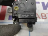 Моторчик заслонки отопителя Toyota Auris (E150) 87106-02120.