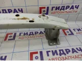 Усилитель переднего бампера Toyota Auris (E150) 52021-02120.
