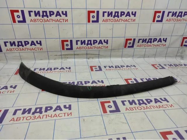 Спойлер переднего бампера левый Toyota Auris (E150) 76852-02110. Дефект.