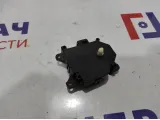 Моторчик заслонки отопителя Toyota Auris (E150) 87106-02180.