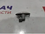 Повторитель на крыло белый Toyota Auris (E150) 81730-0D030.