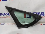 Стекло кузовное глухое переднее левое Toyota Auris (E150) 62120-02010.