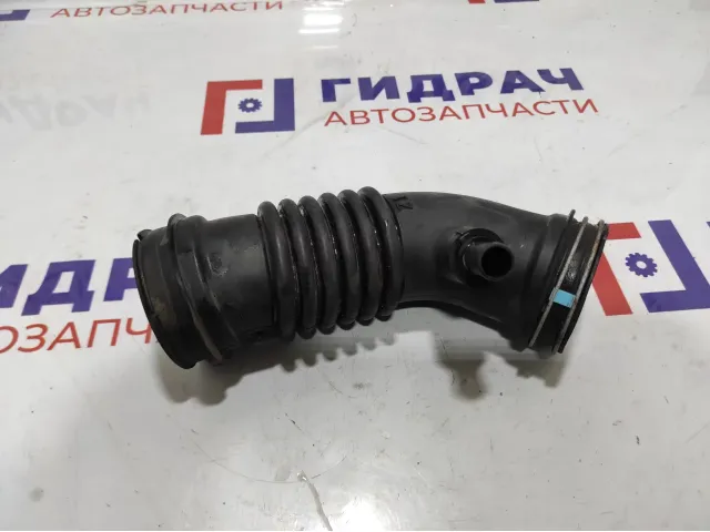 Патрубок воздушного фильтра Toyota Auris (E150) 17881-0D230.