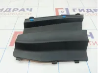 Накладка решетки стеклоочистителей левая Toyota Auris (E150) 55709-02210.