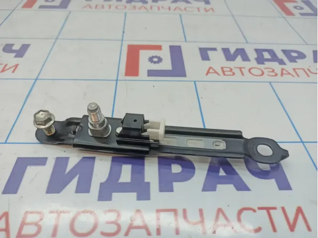 Механизм регулировки ремня безопасности Toyota Auris (E150) 73200-53010.