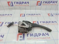 Рычаг стояночного тормоза Toyota Auris (E150) 46201-02260-B0. Потертость.