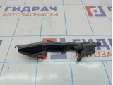 Тройник системы охлаждения Toyota Auris (E150) . 16575-22020.