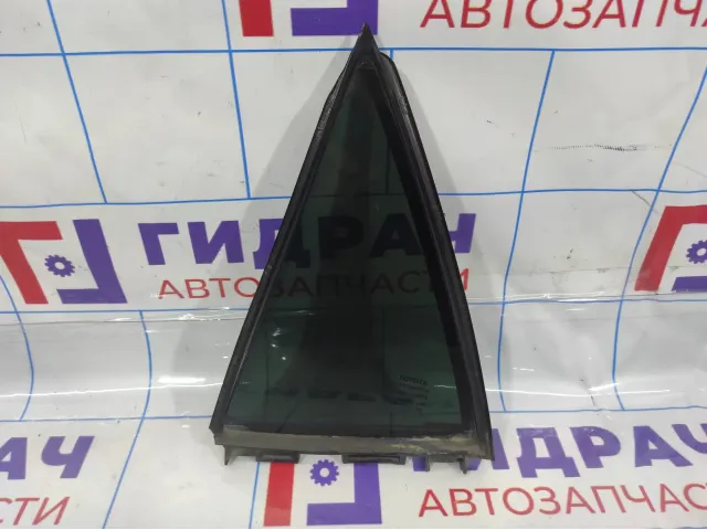Стекло двери задней левой (форточка) Toyota Auris (E150) 68124-02170.