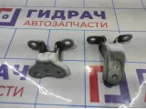 Петли двери передней левой Toyota Auris (E150) . Комплект.