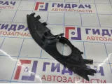 Рамка противотуманной фары левой Toyota Auris (E150) 81482-02040.