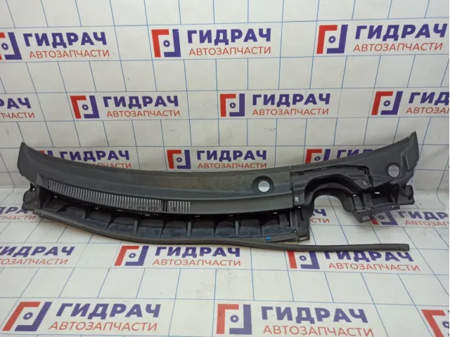 Решетка стеклооч. (планка под лобовое стекло) Toyota Auris (E150) 55708-02330.