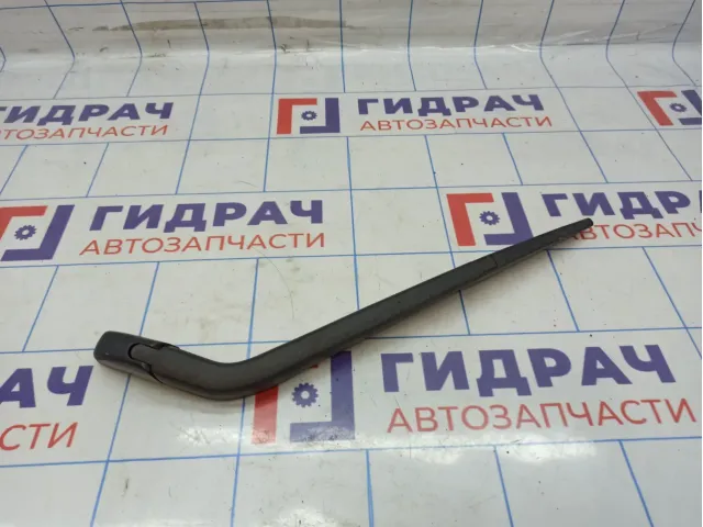 Поводок стеклоочистителя заднего Toyota Auris (E150) 85241-02040.