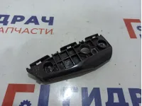 Направляющая переднего бампера правая Toyota Auris (E150) 52535-02040.