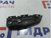 Направляющая переднего бампера левая Toyota Auris (E150) 52536-02030.