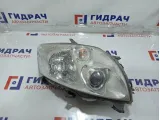 Фара правая Toyota Auris (E150) 81130-02470. Ремонтировались крепления.
