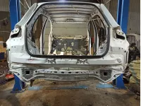Панель задняя Toyota Auris (E150) . Дефект.