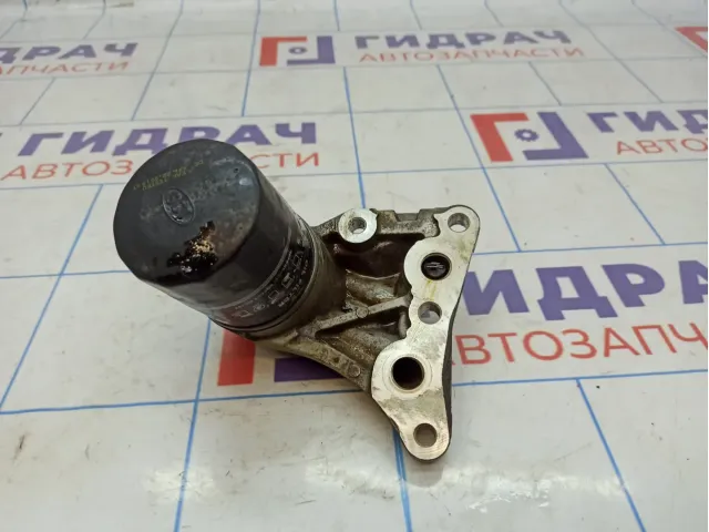 Корпус масляного фильтра Toyota Auris (E150) 15609-37010.