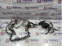 Проводка подкапотная Toyota Auris (E150) 82111-02W40.