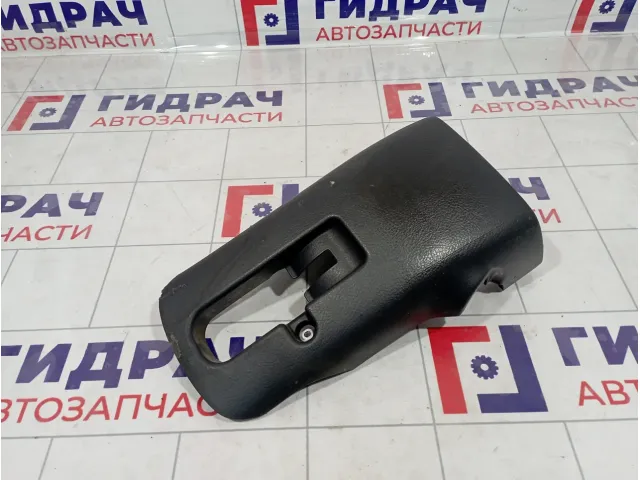 Кожух рулевой колонки нижний Toyota Avensis (T250) 45024-05020-B0