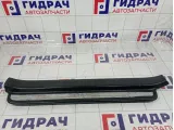 Накладка порога внутренняя передняя левая Toyota Avensis (T250) 67914-05040