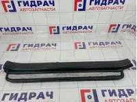 Накладка порога внутренняя передняя левая Toyota Avensis (T250) 67914-05040