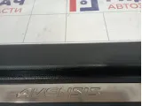 Накладка порога внутренняя передняя правая Toyota Avensis (T250) 67913-05040