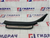 Накладка порога внутренняя задняя левая Toyota Avensis (T250) 67918-05040