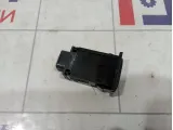 Кнопка обогрева переднего стекла Toyota Avensis (T250) 84794-05010