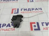 Замок багажника Toyota Avensis (T250) 64600-05011