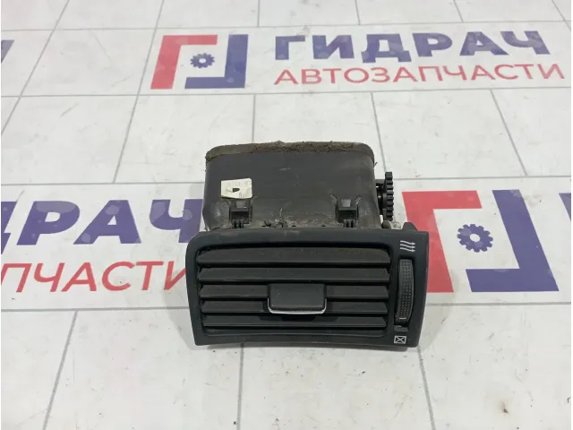 Дефлектор воздушный правый Toyota Avensis (T250) 55660-05090