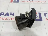 Дефлектор воздушный правый Toyota Avensis (T250) 55660-05090